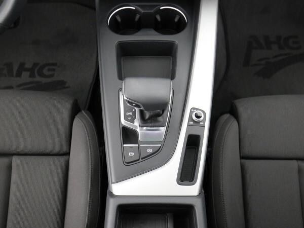 Audi A4 Avant (8WD)