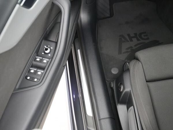 Audi A4 Avant (8WD)