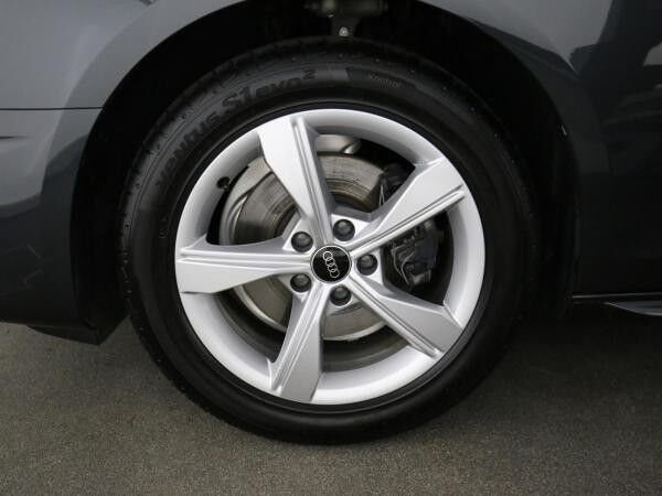 Audi A4 Avant (8WD)