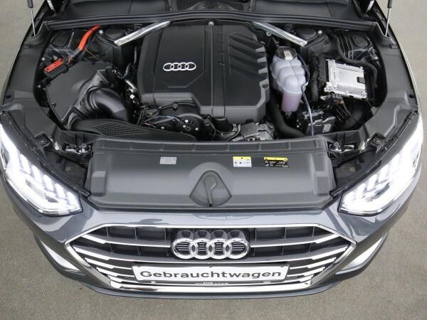 Audi A4 Avant (8WD)