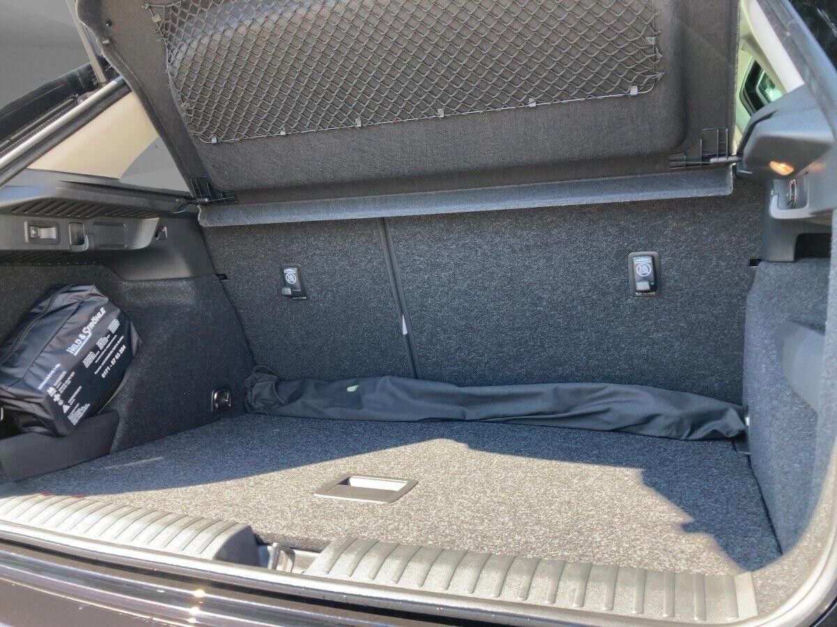 Skoda Kamiq Selection 1,5 TSI DSG AHK SHZ BIS 28.11.25