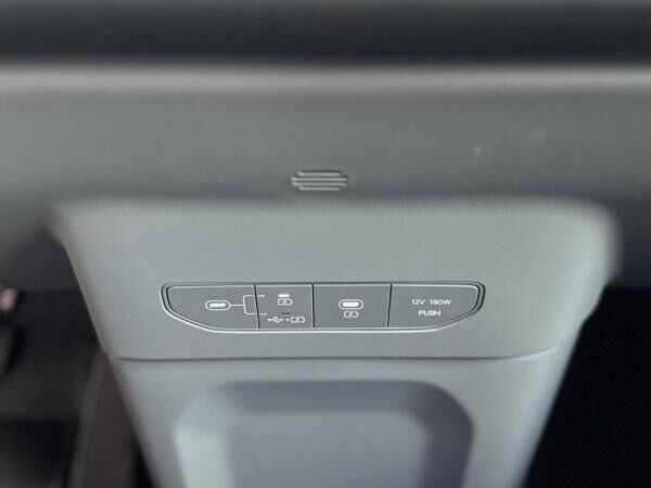 Kia EV9 76,1-kWh-Batterie *V2L*7Sitze*Navi*DigitalKey