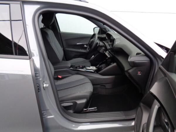 Peugeot 2008 Hybrid 136 e-DSC Allure Navi, LM, Sitzhzg.