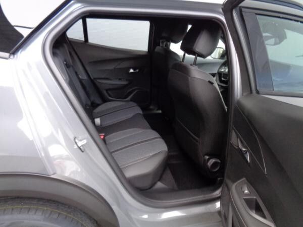 Peugeot 2008 Hybrid 136 e-DSC Allure Navi, LM, Sitzhzg.
