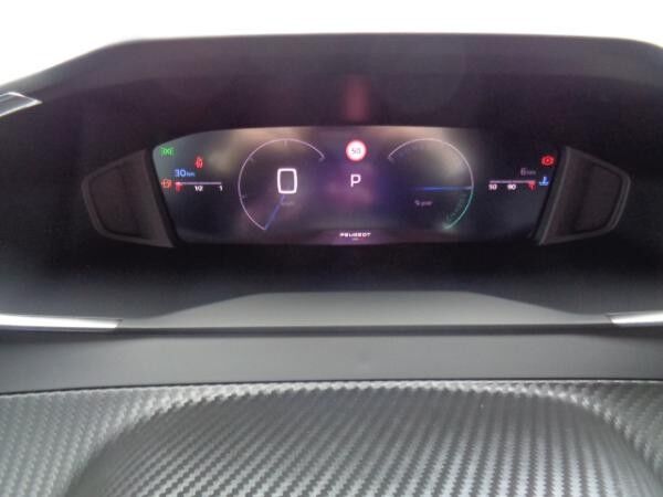 Peugeot 2008 Hybrid 136 e-DSC Allure Navi, LM, Sitzhzg.