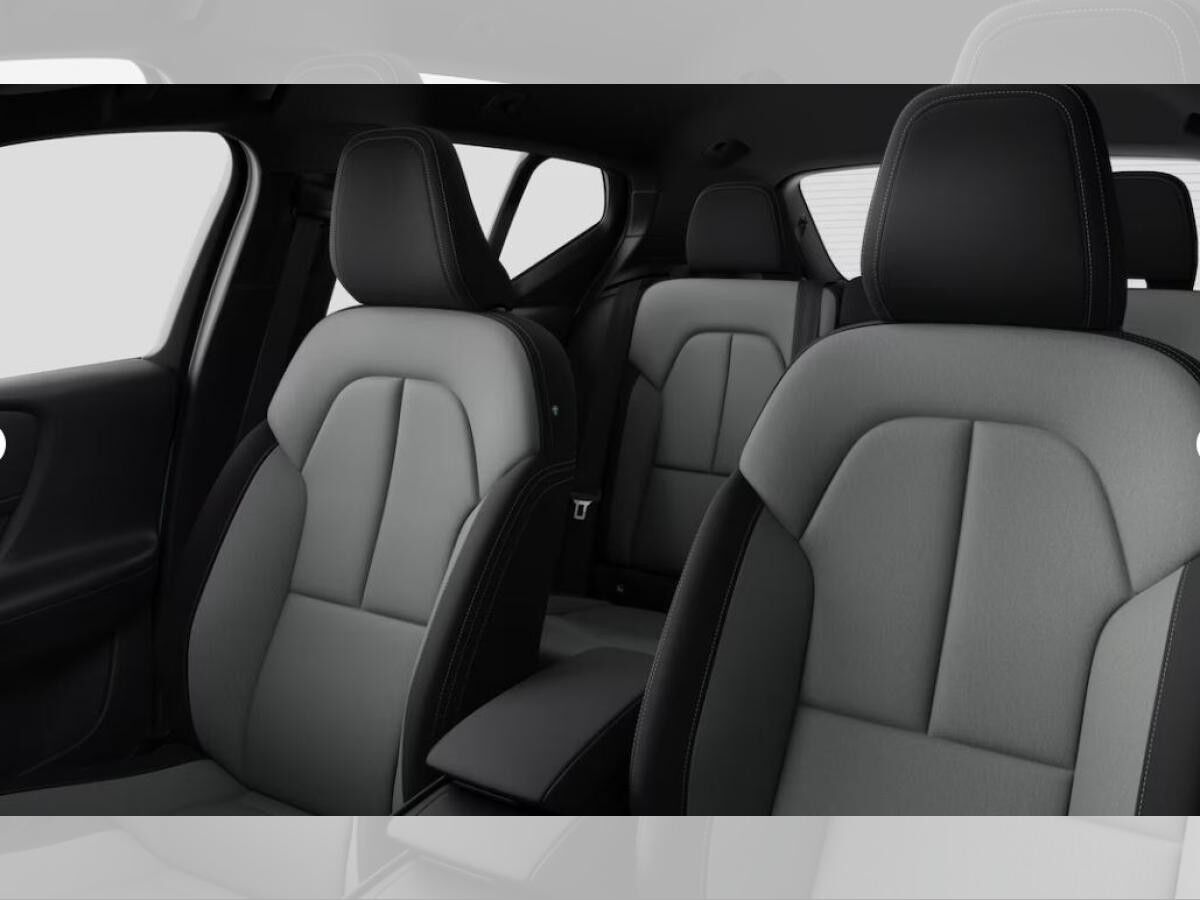 Volvo XC40 Black Edition