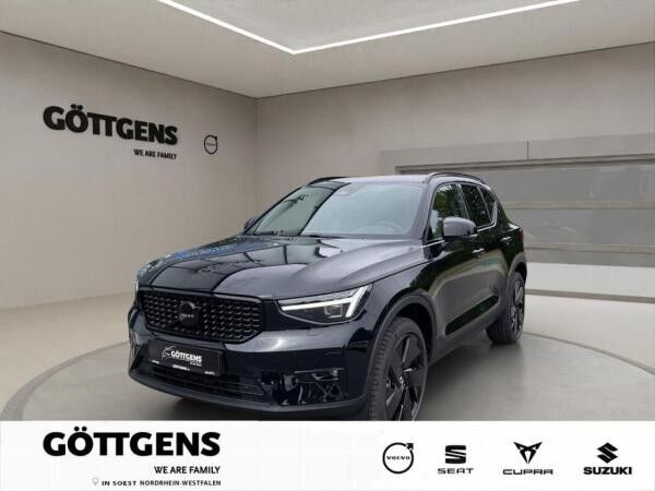 Volvo XC40 B3 Plus Black Edition LED 20LM NAVI H&K FSH