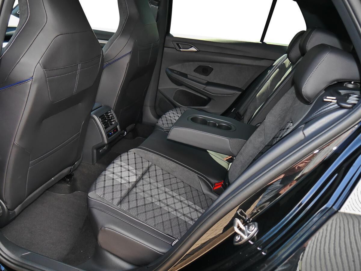 Volkswagen Golf R-Line 1,5 l eTSI *SOFORT VERFÜGBAR*