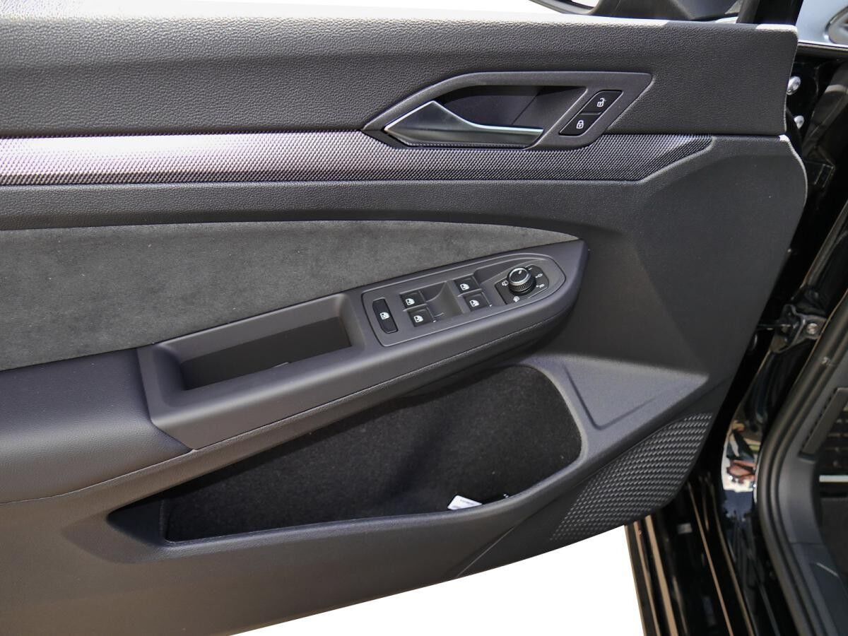 Volkswagen Golf R-Line 1,5 l eTSI *SOFORT VERFÜGBAR*