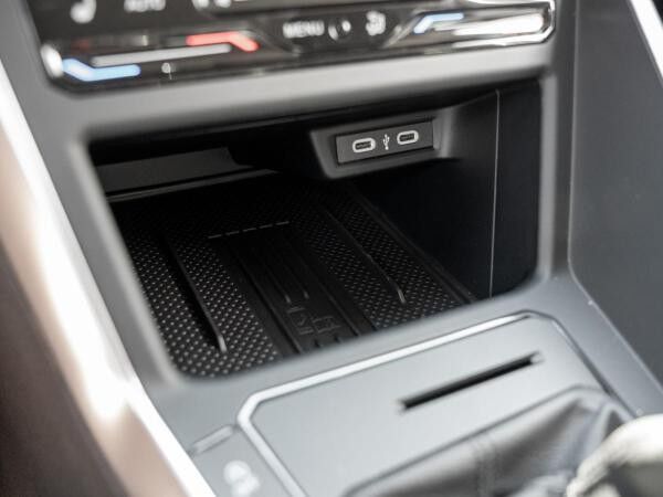 Volkswagen Taigo Life 1.0 l TSI OPF 5-Gang FLA LM KlimaA
