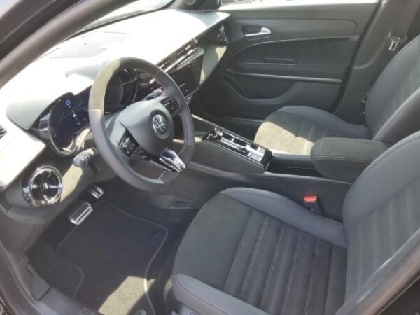 Alfa Romeo Junior Intensa Gewerbebestellaktion! Navi, 360°