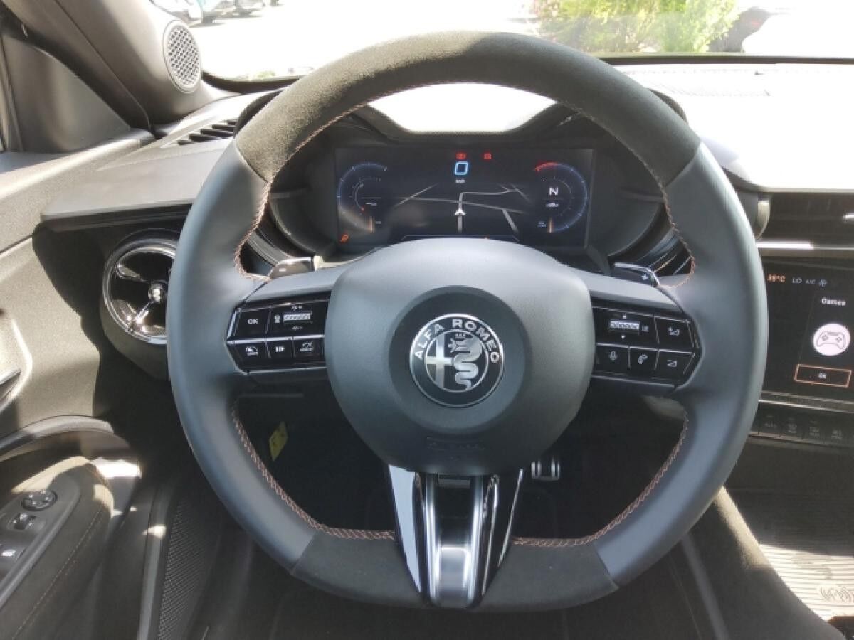 Alfa Romeo Junior Intensa Gewerbebestellaktion! Navi, 360°