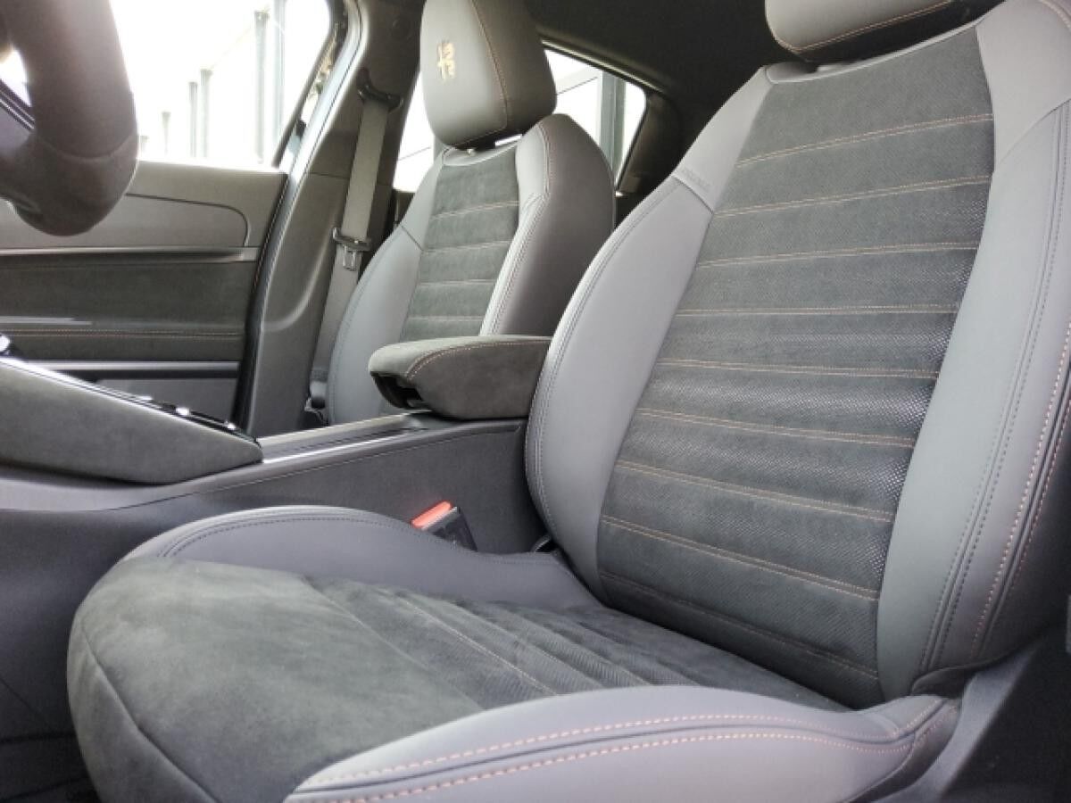 Alfa Romeo Junior Intensa Gewerbebestellaktion! Navi, 360°