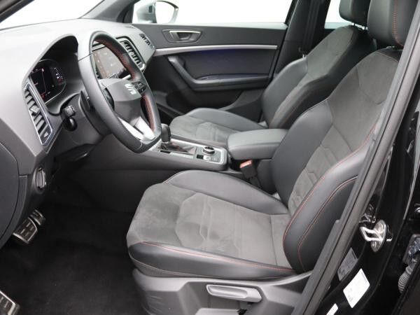 Seat Ateca FR 2.0 TDI DSG / Navi, FullLink, LED, AHK