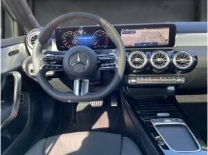 Mercedes-Benz A 200 Special Edition Panodach Distronic Standheizung AKTION