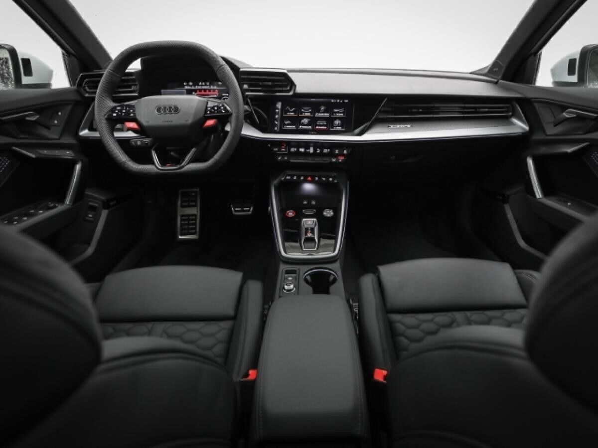 Audi RS3 Sportback Mod25 ACC Matrix Pano SONOS Sportabgas.