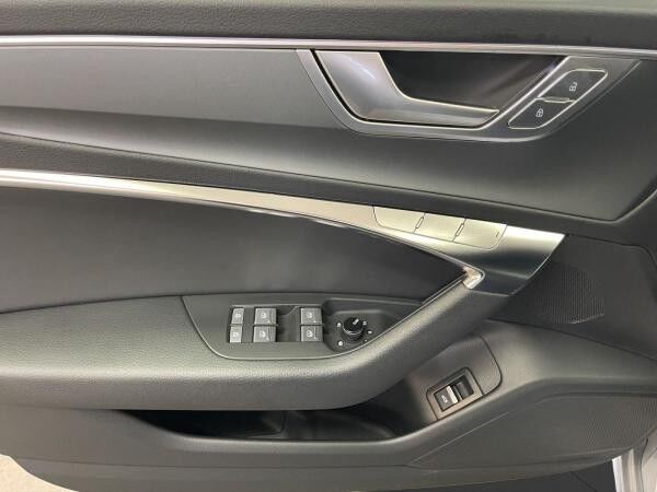 Audi A6 45 TFSI S line AHK Matrix LM 20" Navi RFK ACC