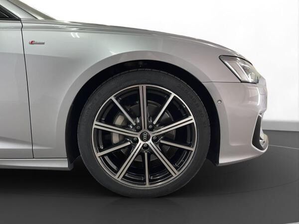 Audi A6 45 TFSI S line AHK Matrix LM 20" Navi RFK ACC