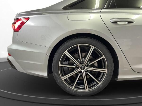 Audi A6 45 TFSI S line AHK Matrix LM 20" Navi RFK ACC
