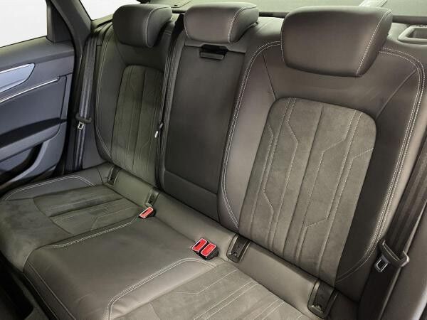 Audi A6 45 TFSI S line AHK Matrix LM 20" Navi RFK ACC