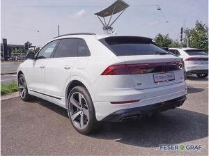 Audi Q8 SUV 55 S-Line TFSI e 4xSHZ ACC 22 Pano