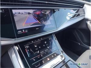 Audi Q8 SUV 55 S-Line TFSI e 4xSHZ ACC 22 Pano