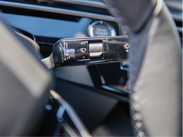 Peugeot 3008 1.2 Hybrid 145 e-DSC6  Allure *ICE*