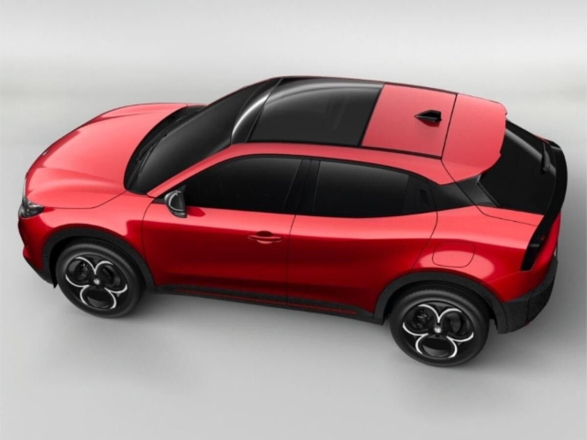 Alfa Romeo Junior Ibrida Speciale 1.2 VGT 48V-Hybrid Pano