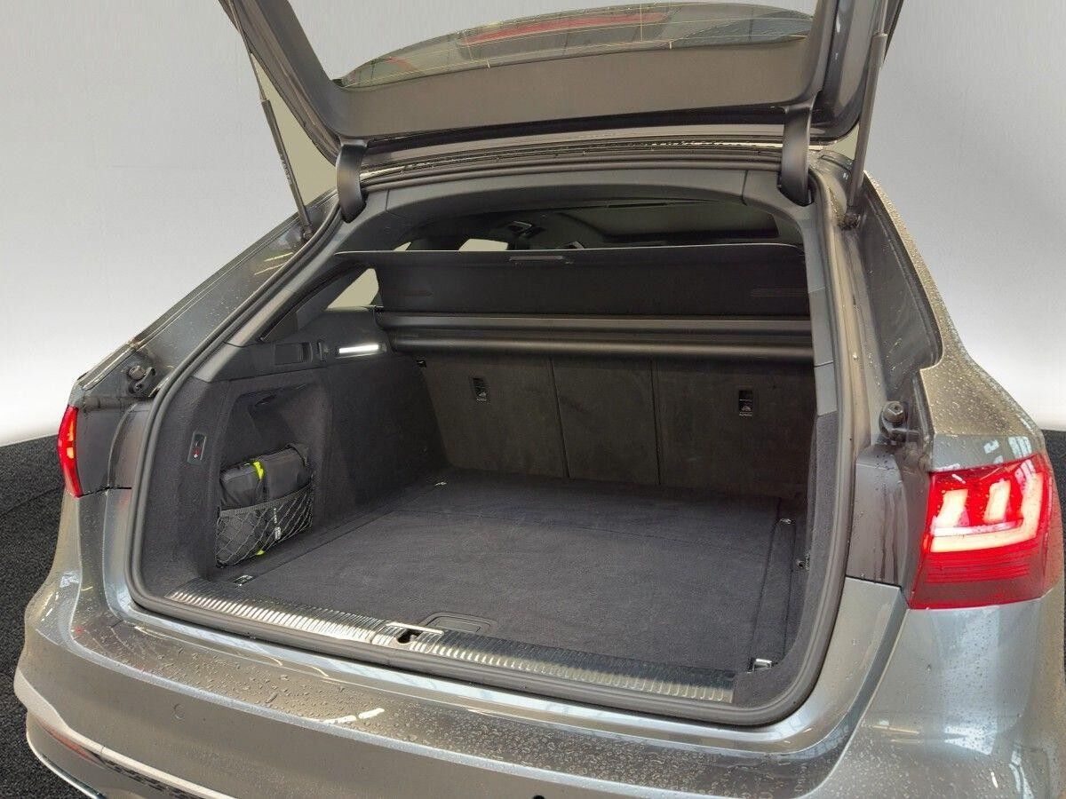 Audi A4 Avant 45 quattro TFSI Avant S line