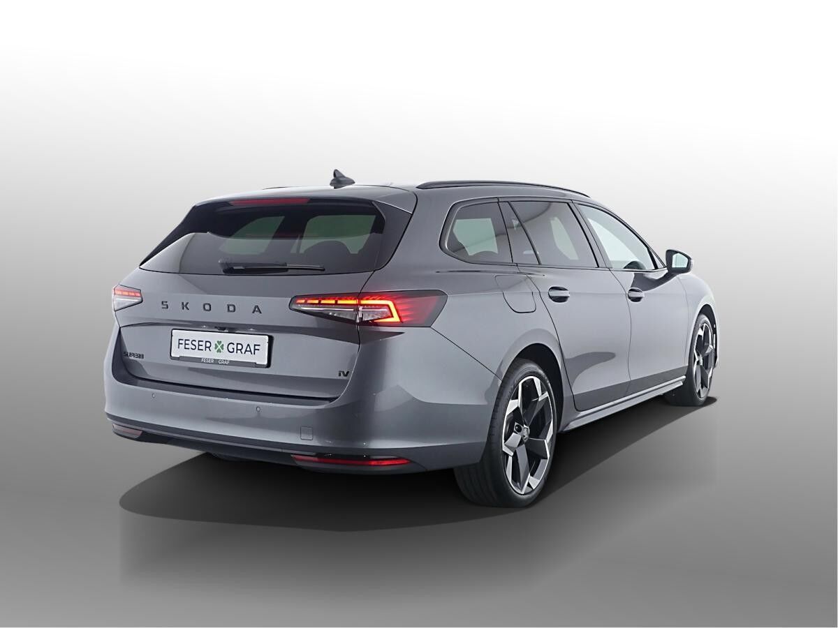 Skoda Superb Combi Sportline 1,5 TSI iV AHK R-Kamera