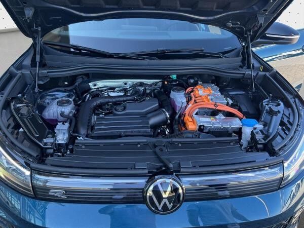 Volkswagen Tiguan R-Line 1.5 eHybrid DSG Navi*AHK*Panorama