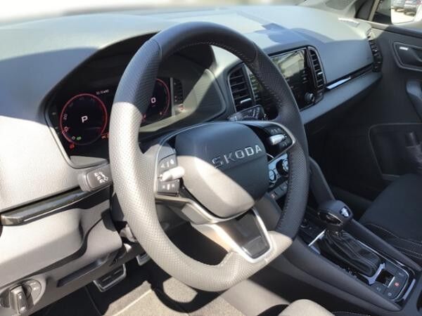 Skoda Karoq 2,0 TDI DSG Sportline CANTON*PANO*AHK*19'*