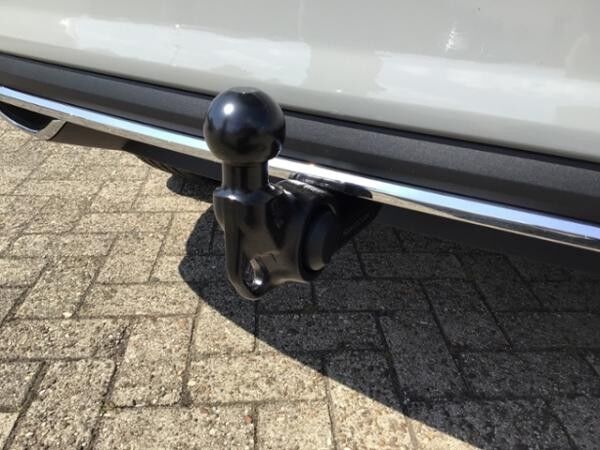 Skoda Karoq 2,0 TDI DSG Sportline CANTON*PANO*AHK*19'*
