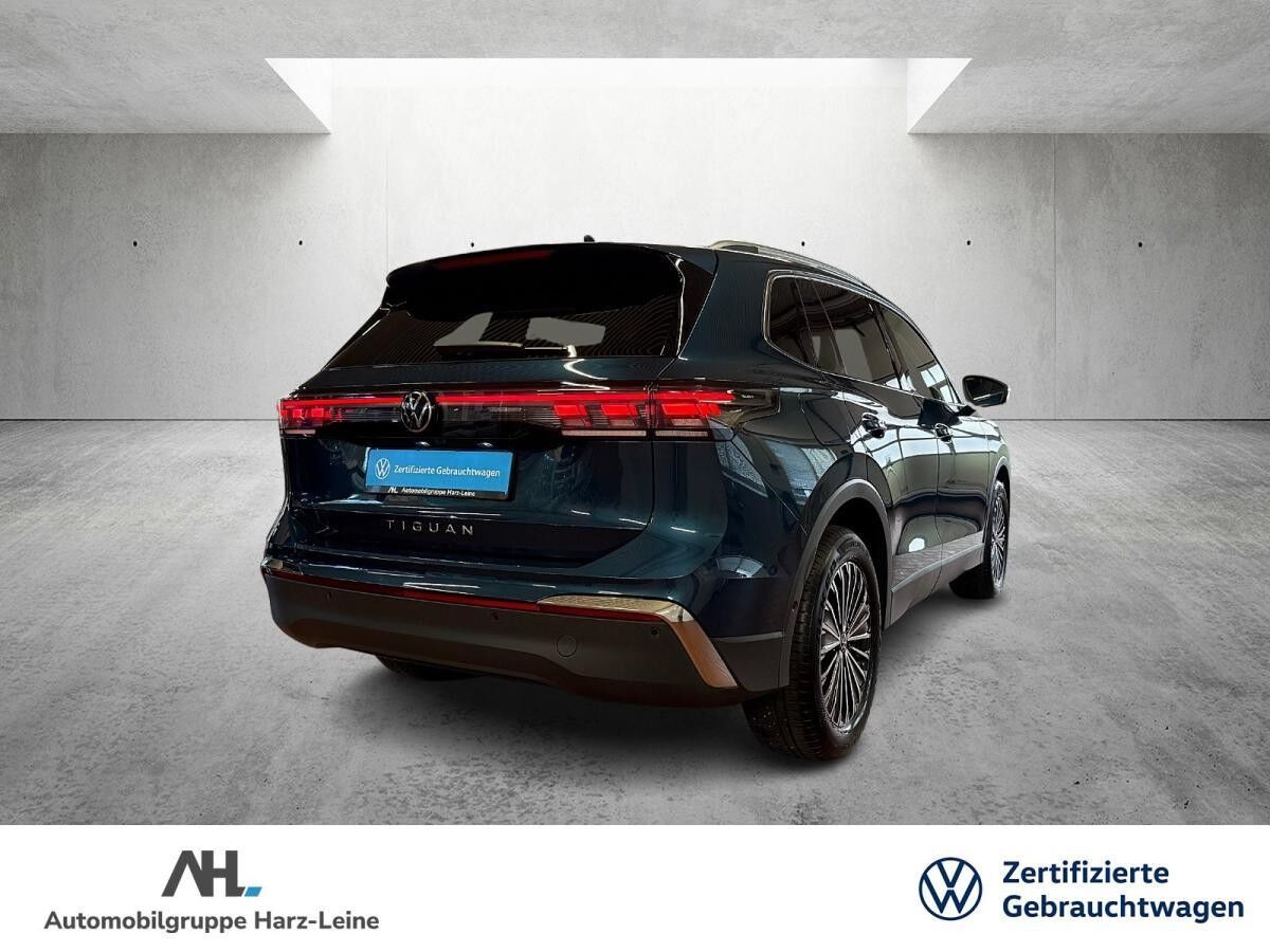 Volkswagen Tiguan 2.0 TDI Elegance DSG AHK Navi HuD ACC RFK LED+