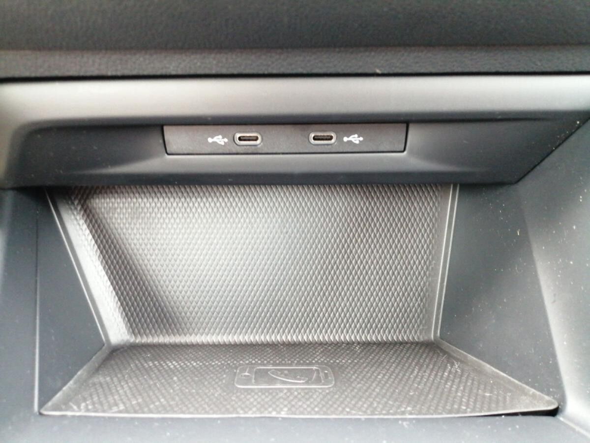 Volkswagen Golf Variant Life 2.0 TDI / LED, Navi, PDC, Alu