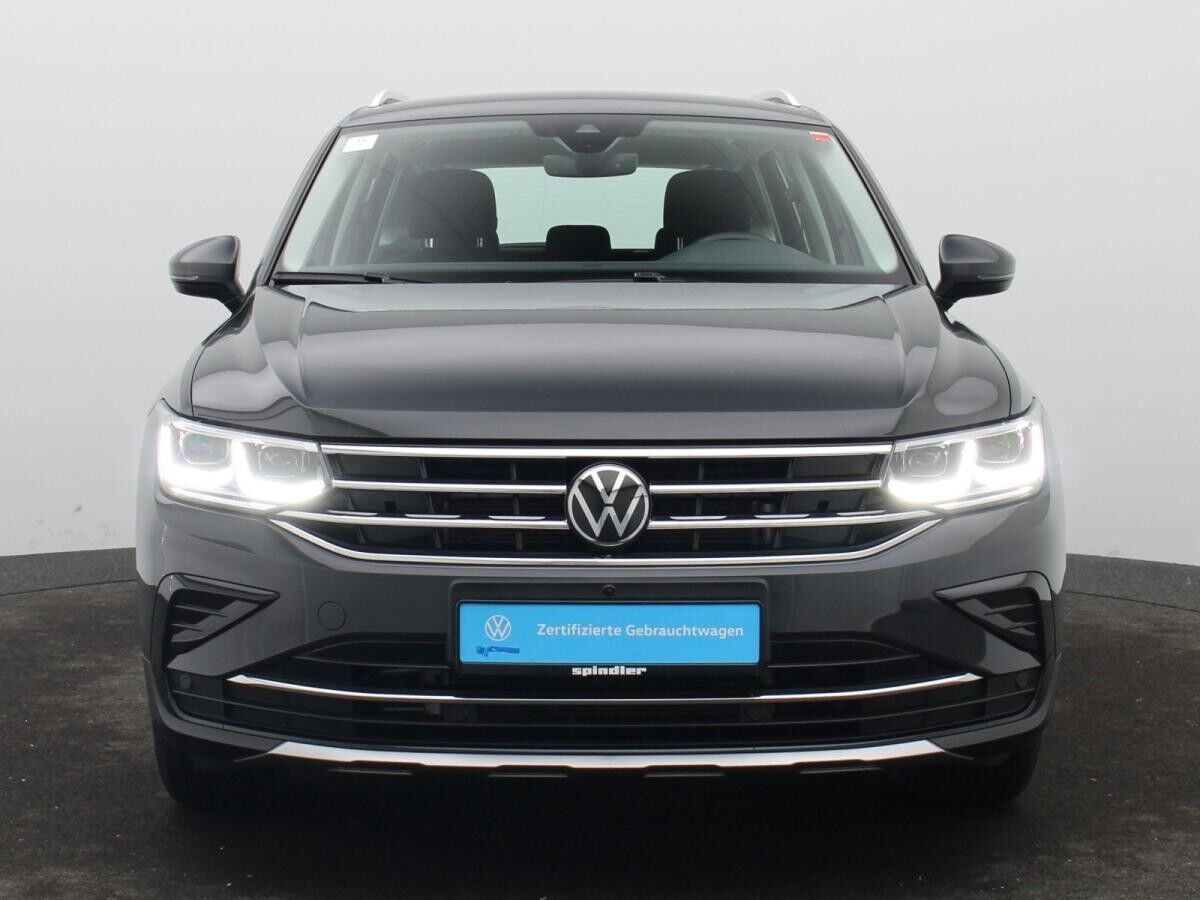 Volkswagen Tiguan Elegance 2.0 TDI DSG / Matrix, 360°Kamera