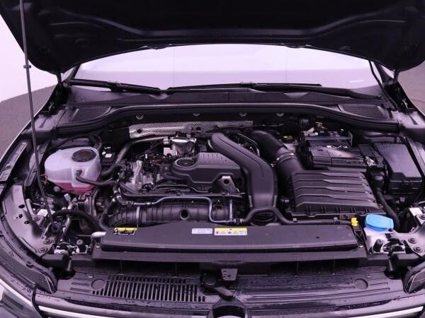 Volkswagen Golf VIII Goal 1.5eTSI DSG/ Navi, LED+, AHK, RFK