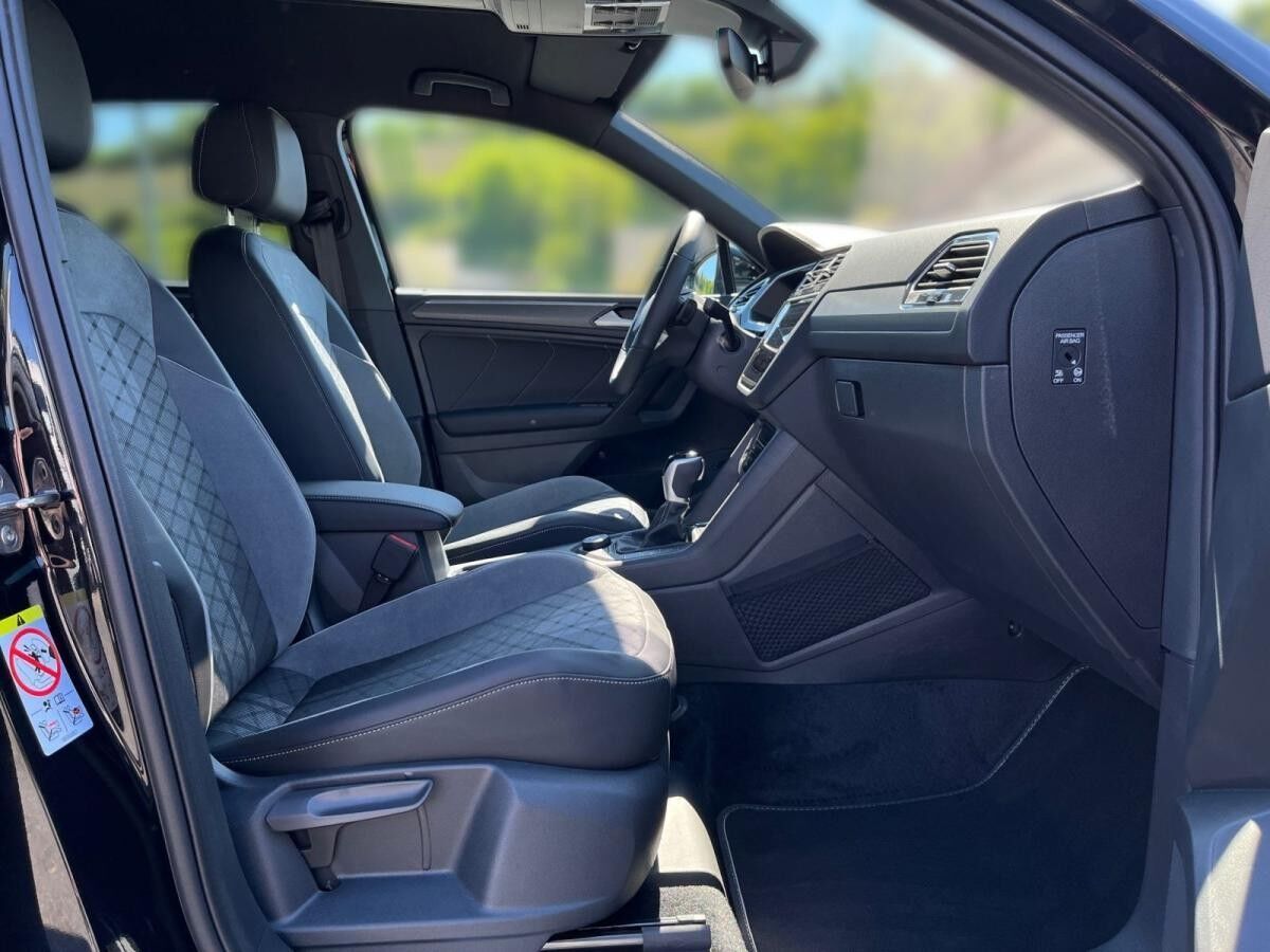 Volkswagen Tiguan Allspace R-Line 2.0TDI 4M DSG/ Matrix,AHK