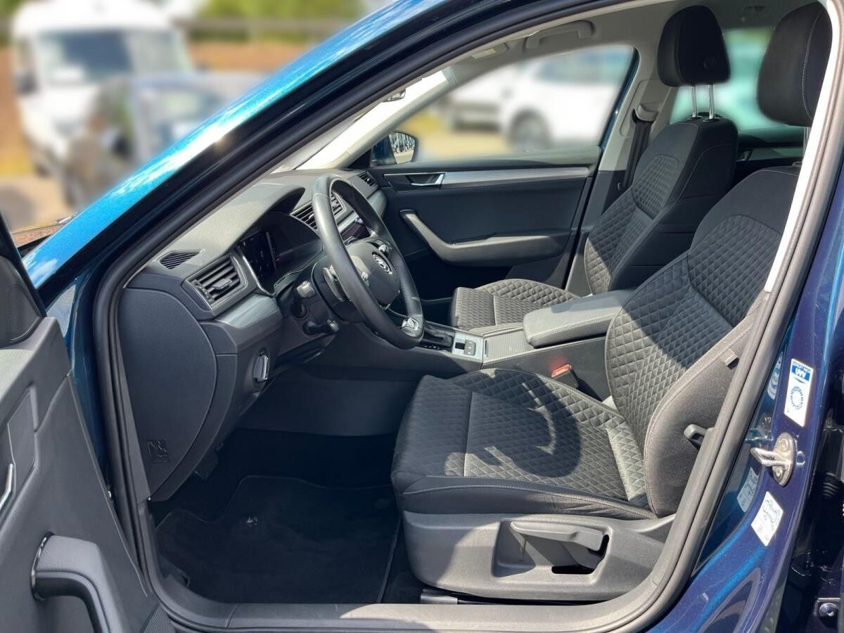 Skoda Superb Combi Ambition 2.0 TDI DSG/ LED, ACC, AHK