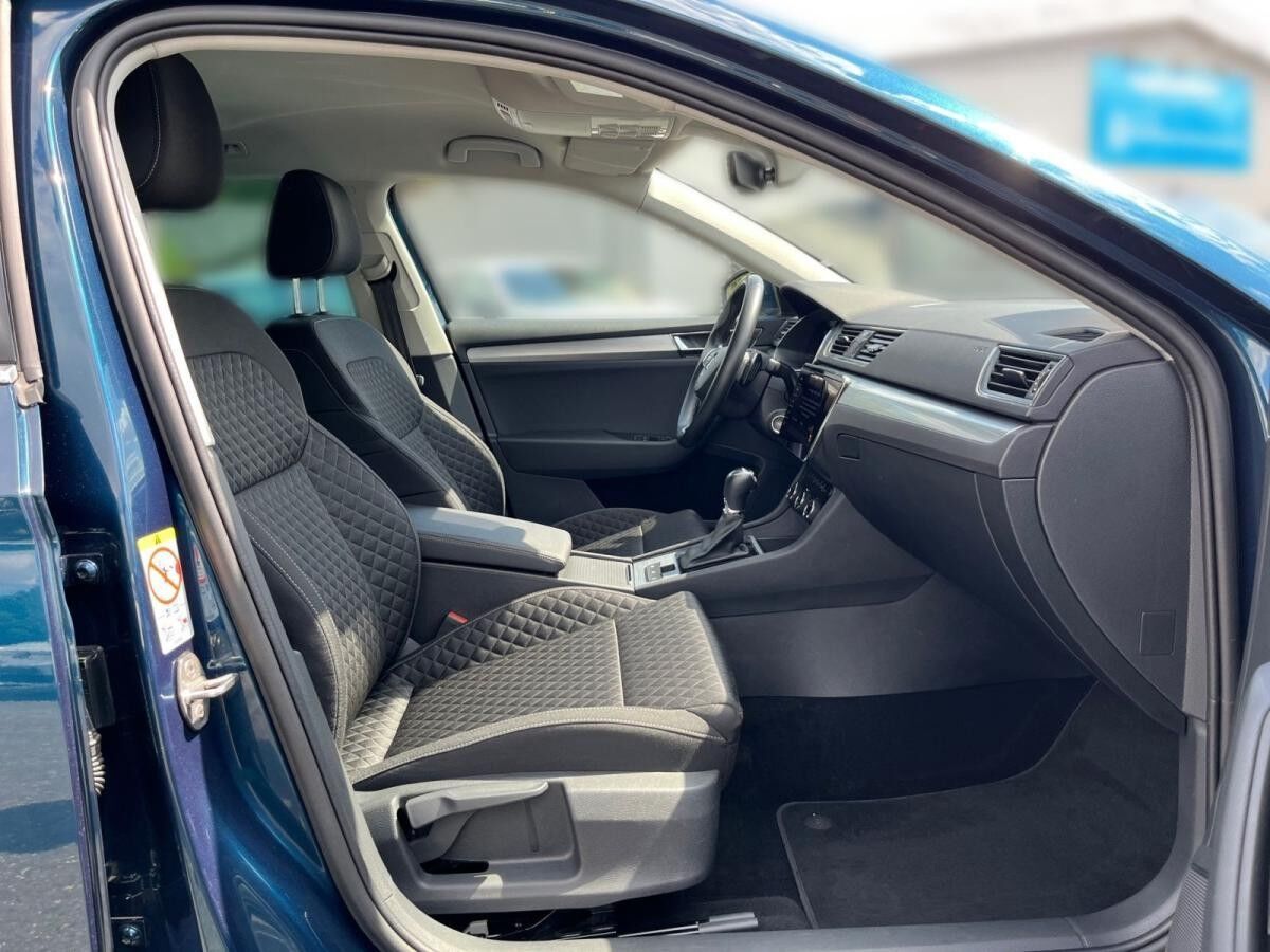 Skoda Superb Combi Ambition 2.0 TDI DSG/ LED, ACC, AHK