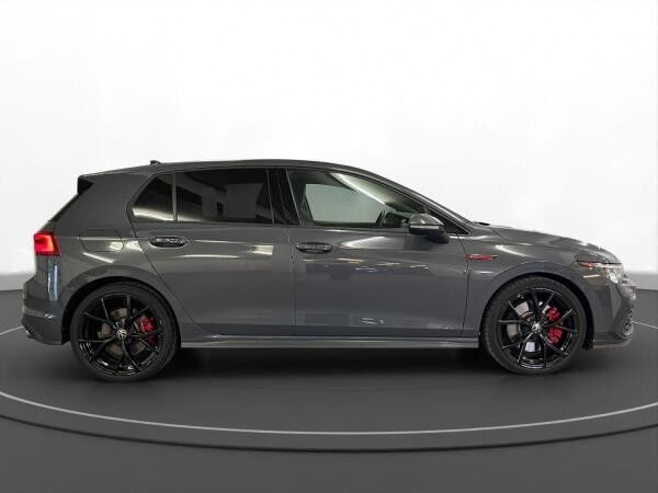 Volkswagen Golf VIII GTI Pano Matrix LM 19" Navi PDC vo+hi ACC