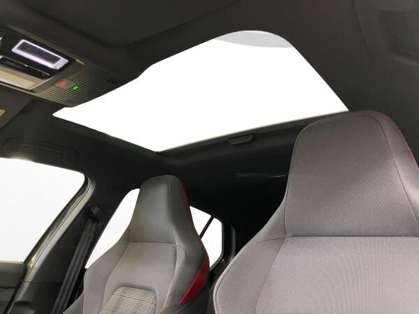 Volkswagen Golf VIII GTI Pano Matrix LM 19" Navi PDC vo+hi ACC