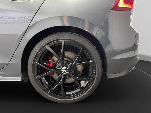 Volkswagen Golf VIII GTI Pano Matrix LM 19" Navi PDC vo+hi ACC