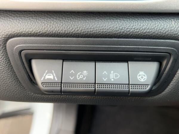 Renault Captur 2 TECHNO TCe 140 EDC AUTOMATIK NAVI KAMER