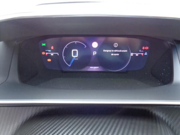 Peugeot 2008 Hybrid 145 e-DSC GT Navi, Alcantara, Sitzhz