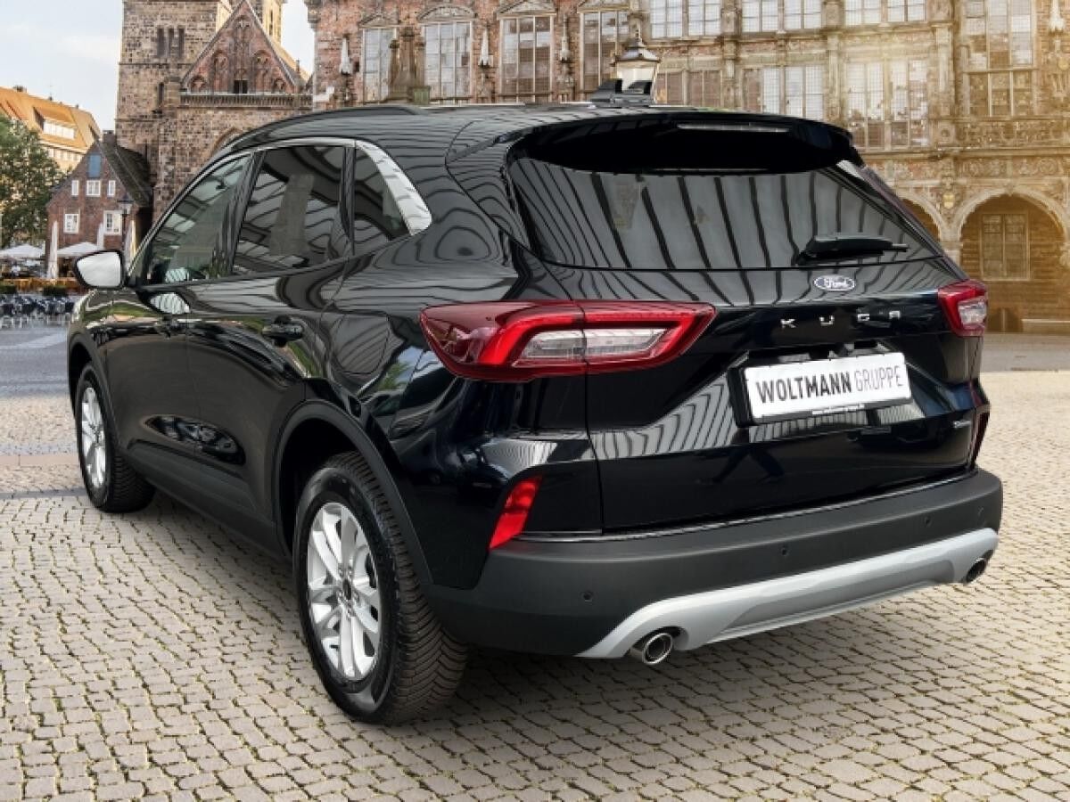 Ford Kuga Hybrid Titanium 2.5 Duratec FHEV