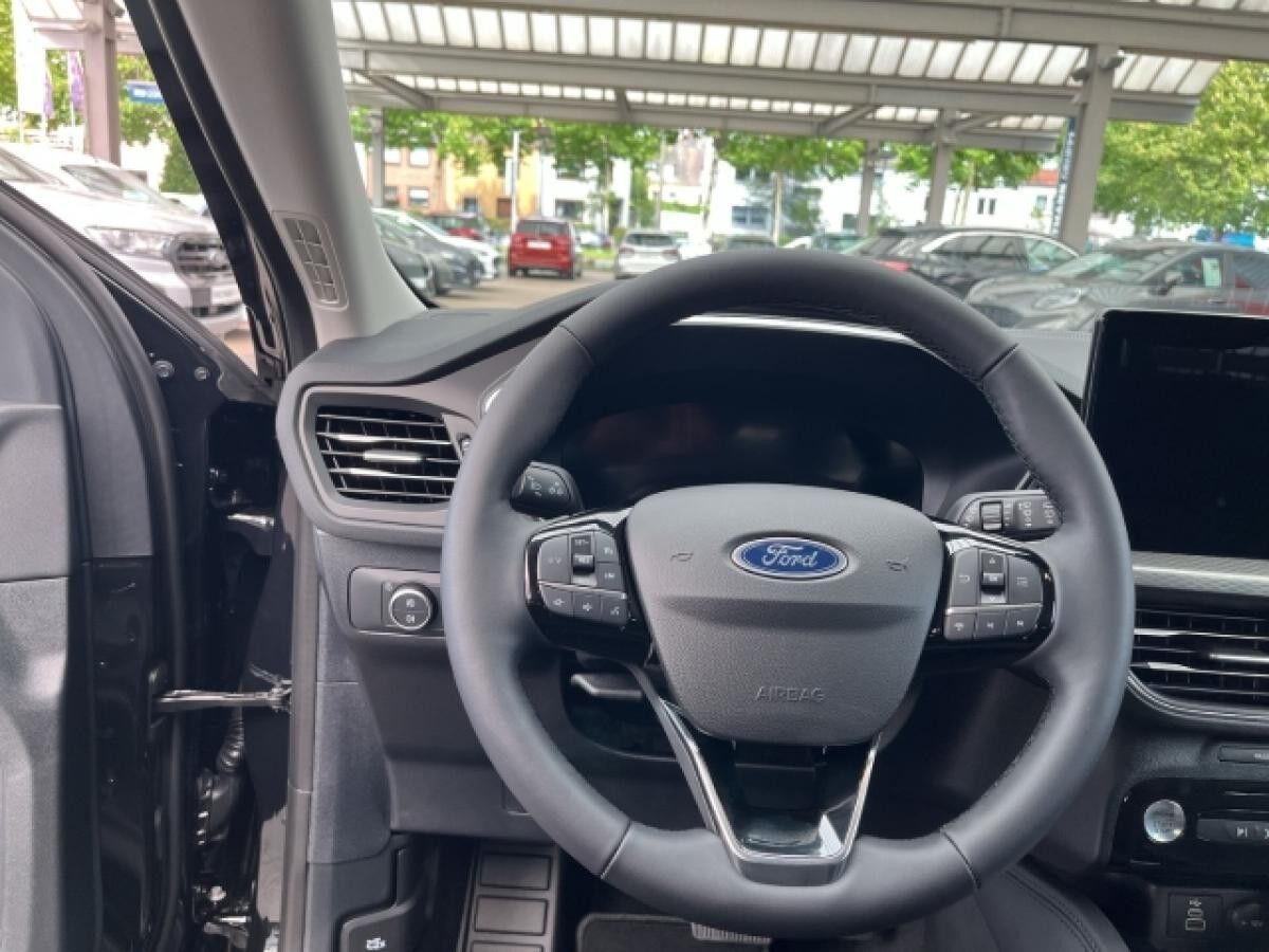 Ford Kuga Hybrid Titanium 2.5 Duratec FHEV