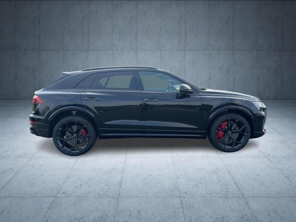 Audi RS Q8 SUV performance tiptr. FwpAdv Keramik 305Vm