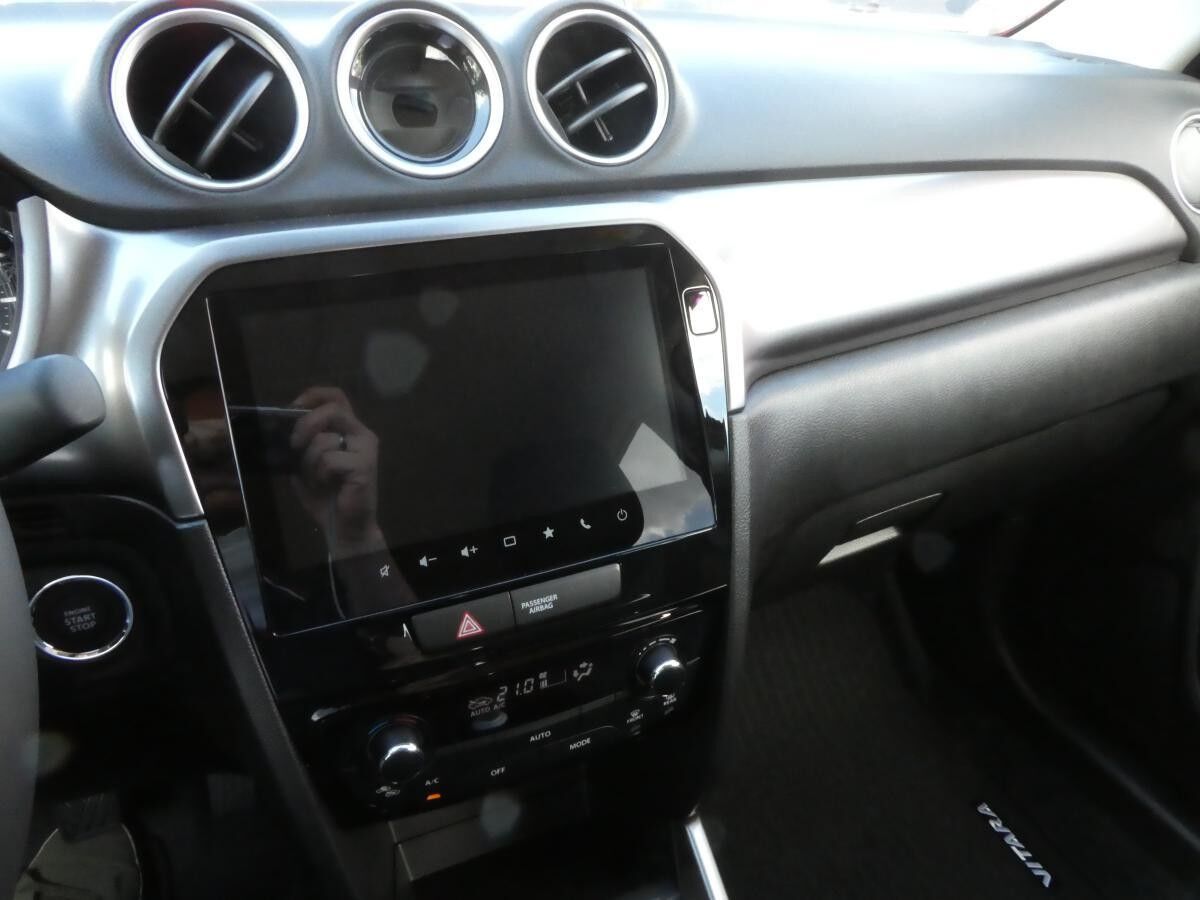 Suzuki Vitara Vitara 1.4 Comfort Hybrid- Sofort Verfügbar- Standort Hamburg