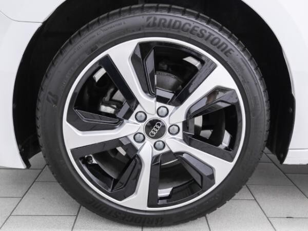 Audi A1 Sportback 30 TFSI S line Leder Navi LED ACC